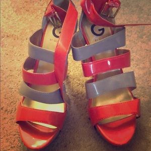 Size 9 guess heels
